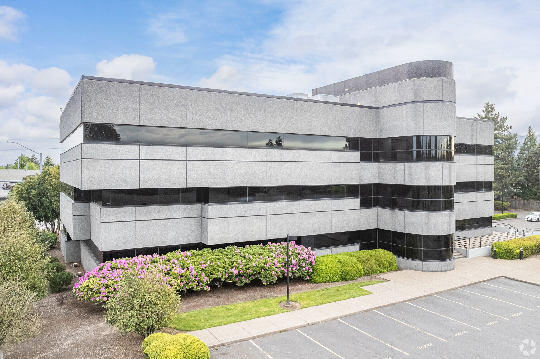 2295 Coburg Rd, Eugene, OR for Rent