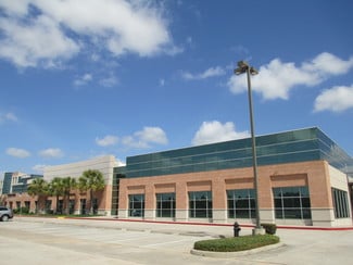 Houston, TX Office/Medical, Retail - 7900 N Sam Houston Pky W