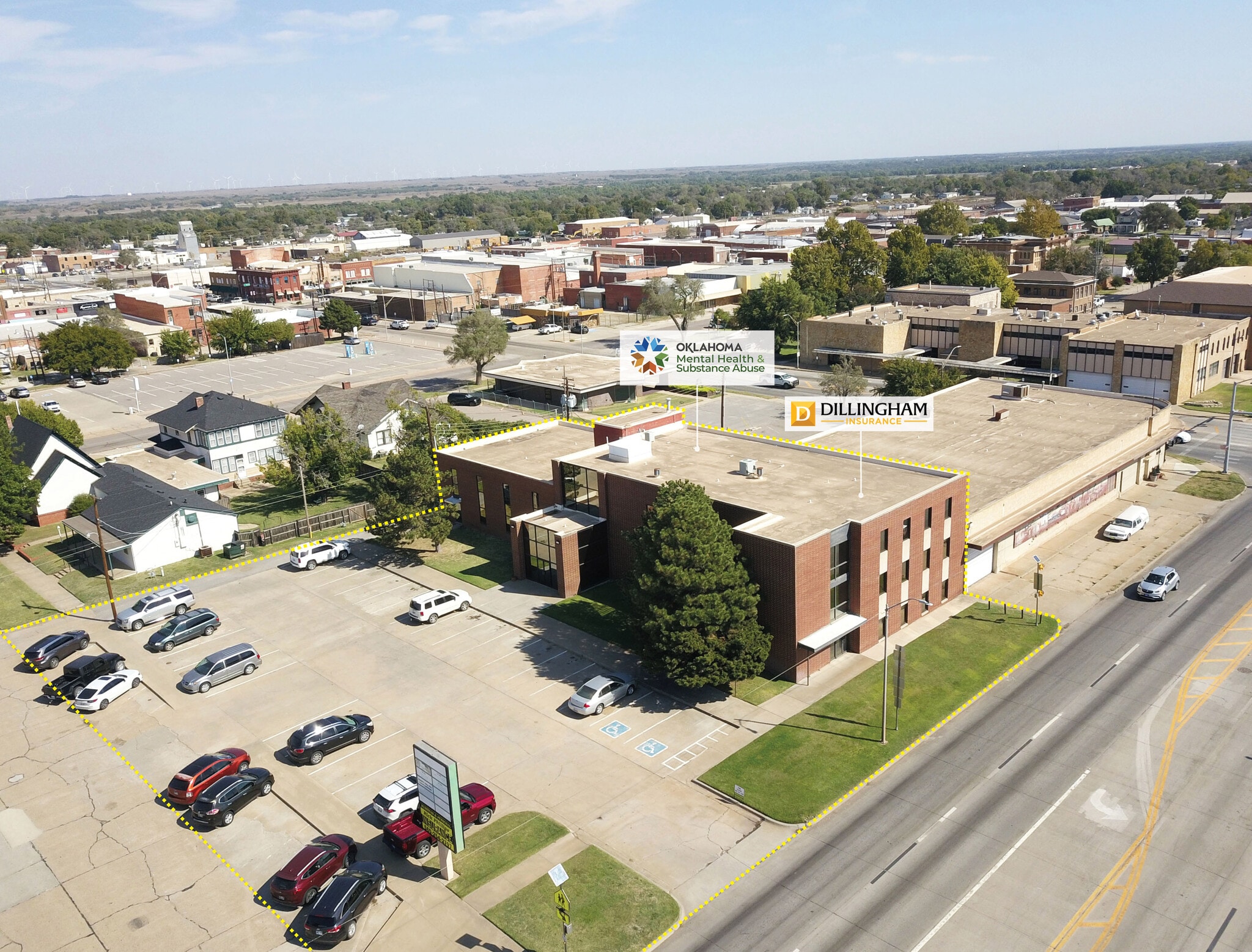 1222 10th St, Woodward, OK for Sale