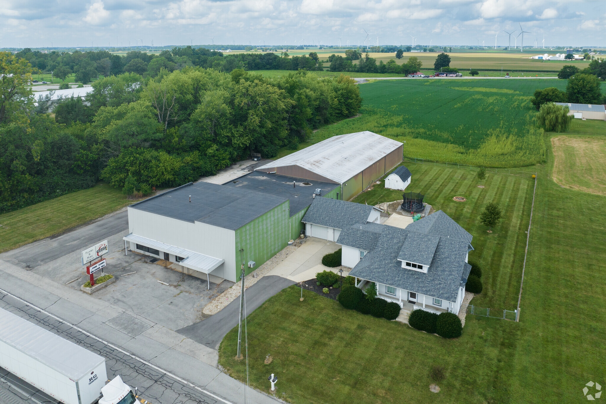 7074 W State Road 28, Elwood, IN for Sale