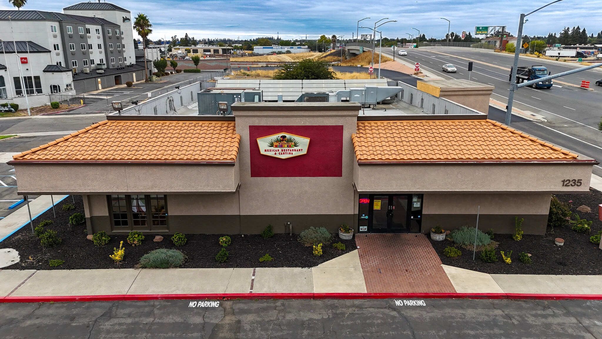 1235 Harbor Blvd, West Sacramento, CA for Sale