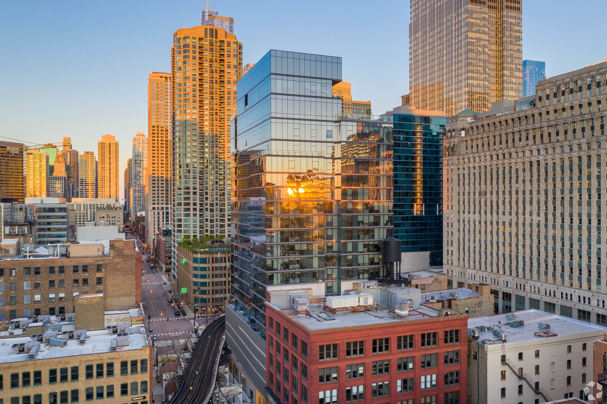 221 W Hubbard St, Chicago, IL for Rent