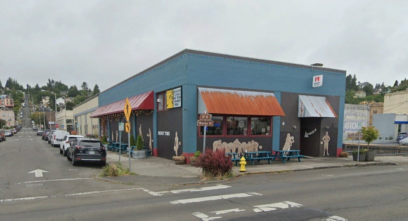 995 Marine Dr, Astoria, OR for Sale