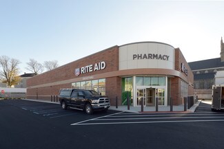 Fall River, MA Retail - 1512 S Main St