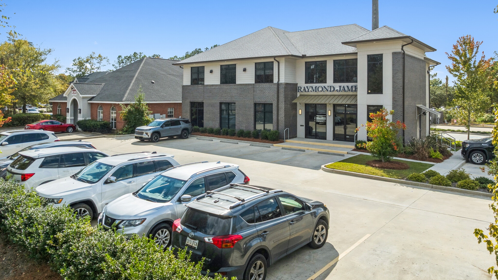 1540 W Causeway Approach, Mandeville, LA for Sale