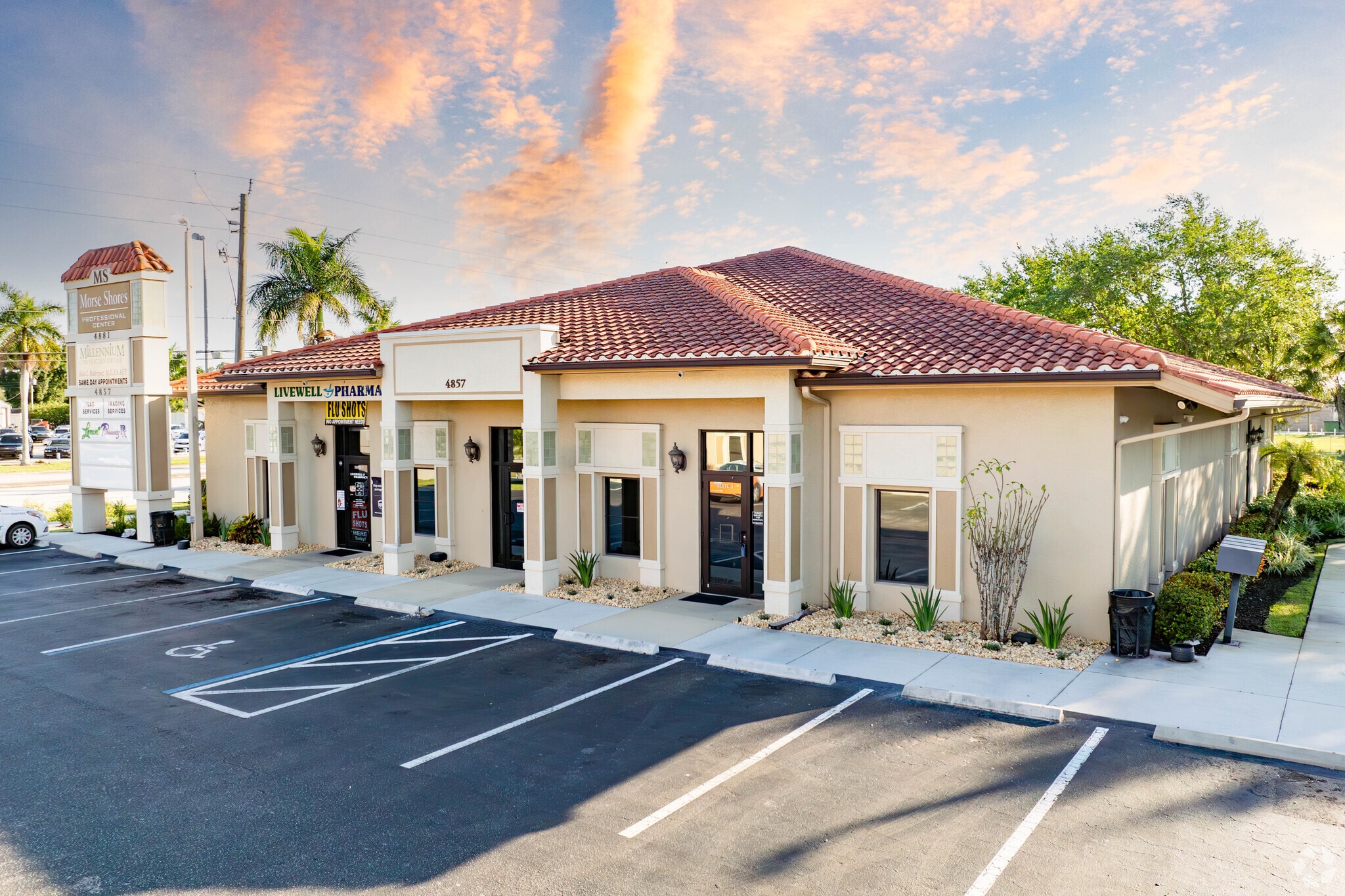 4857 Palm Beach Blvd, Fort Myers, FL for Rent