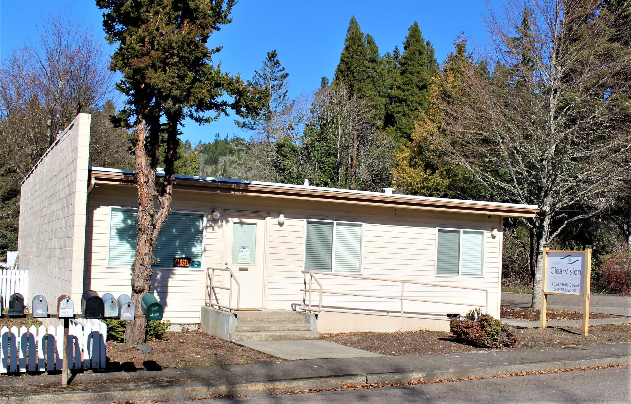 48247 Hills St, Oakridge, OR for Sale