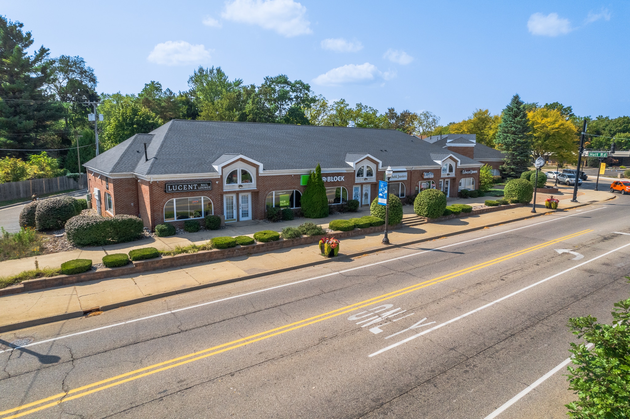 1995 Cedar St, Holt, MI for Rent