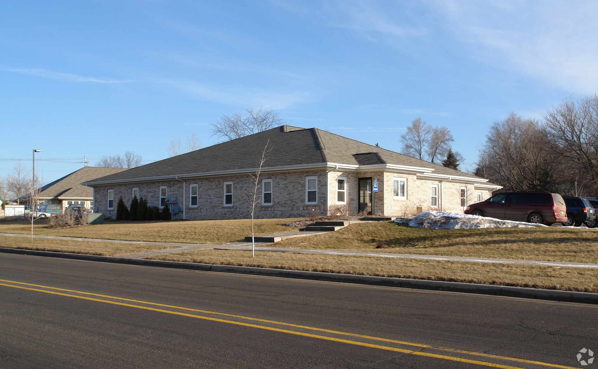 865 S Cedar St, Mason, MI for Sale