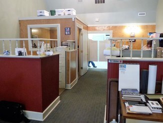 Monticello, IN Storefront Retail/Residential - 107 N Main St