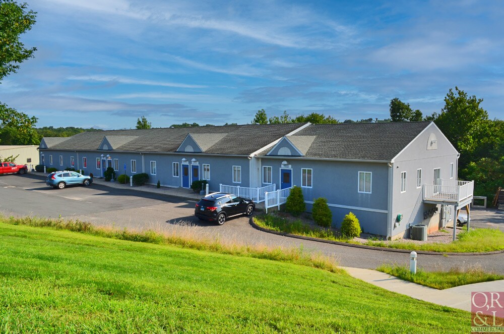 42 Ozick Dr, Durham, CT for Rent
