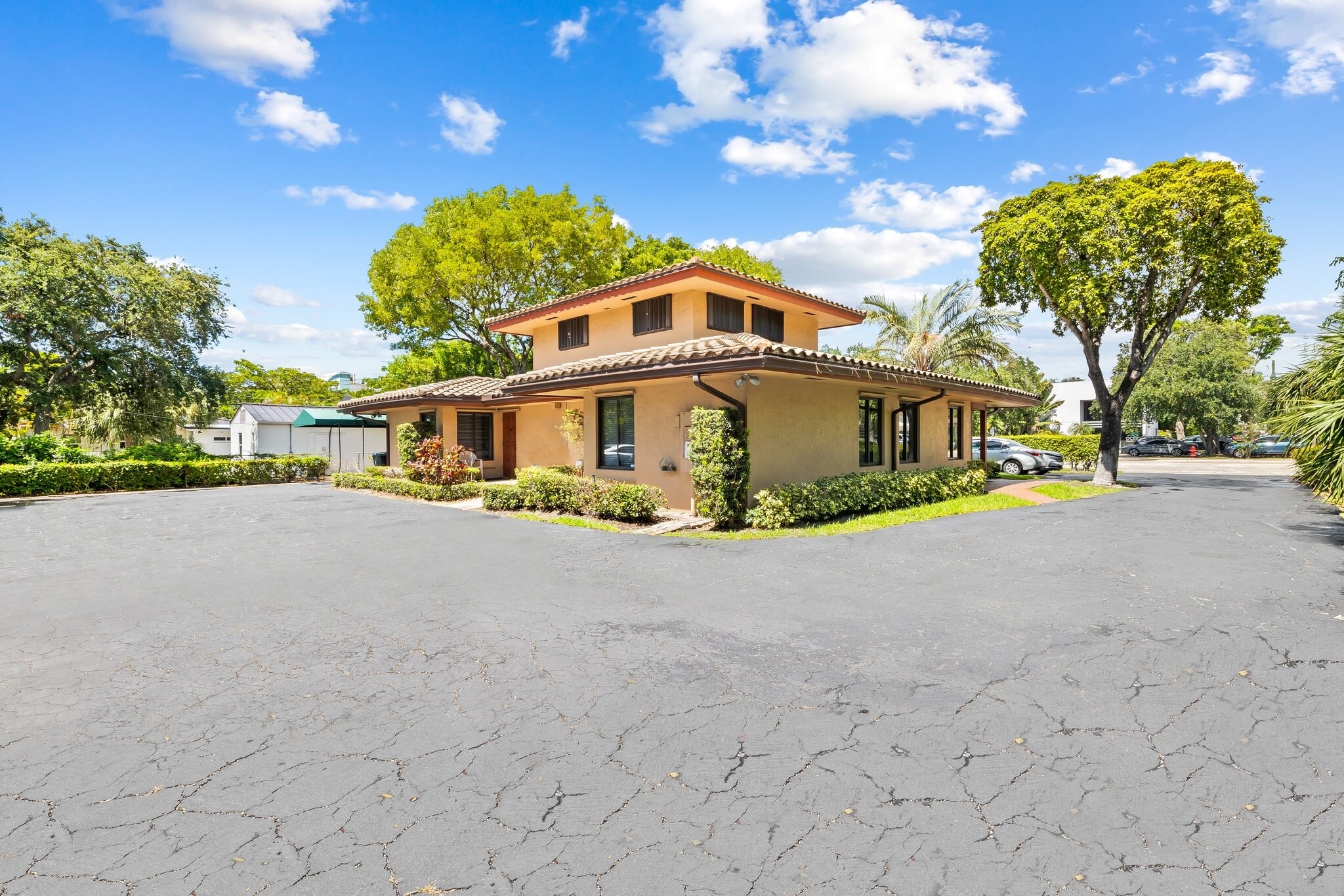 1322 SE 3rd Ave, Fort Lauderdale, FL for Sale