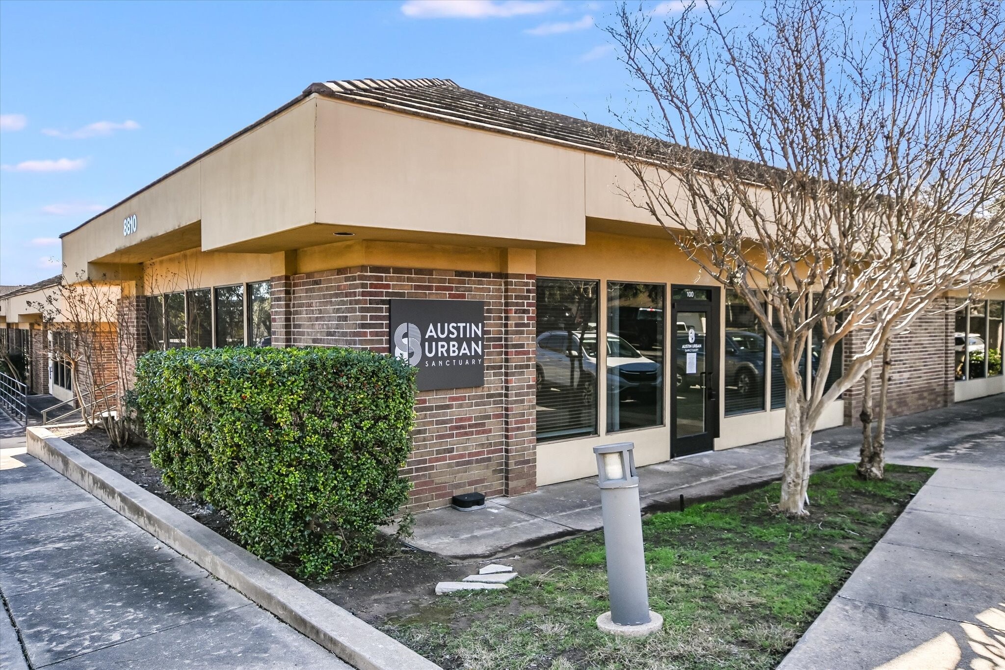 8810 Business Park Dr, Austin, TX for Rent