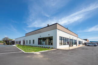 Holbrook, NY Industrial - 725 Broadway Ave