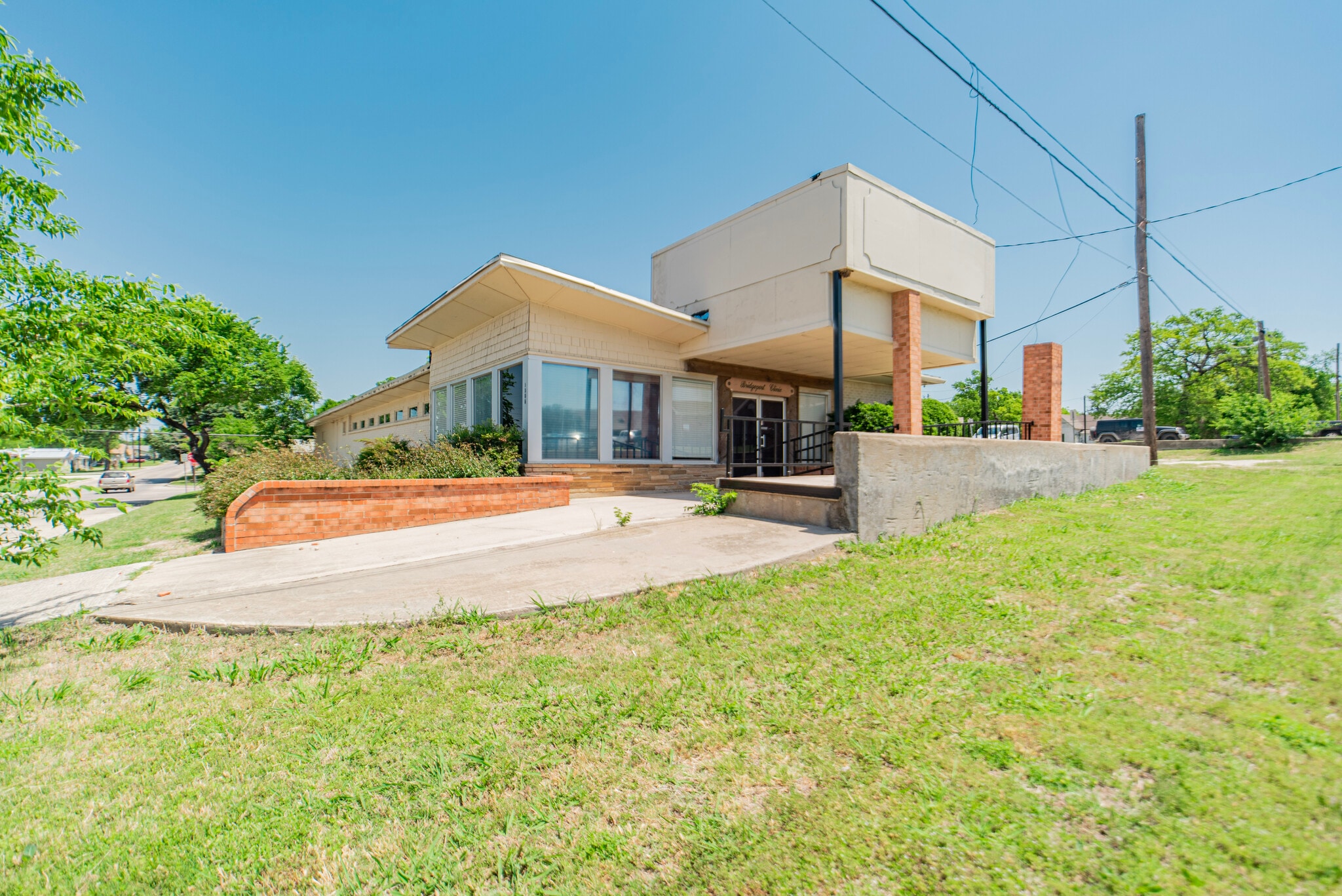 1306 13th St, Bridgeport, TX for Sale