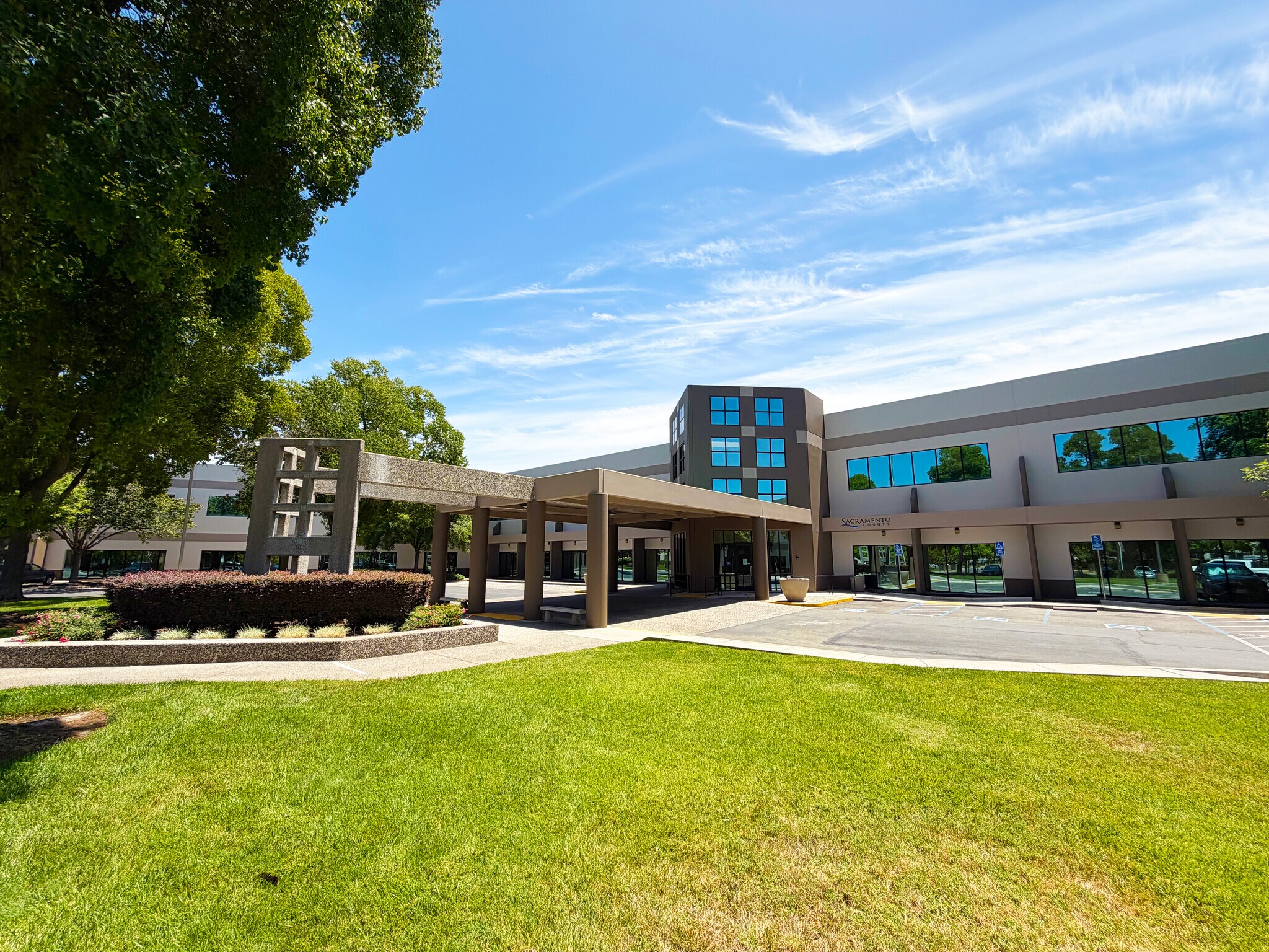 9800 Goethe Rd, Sacramento, CA for Rent