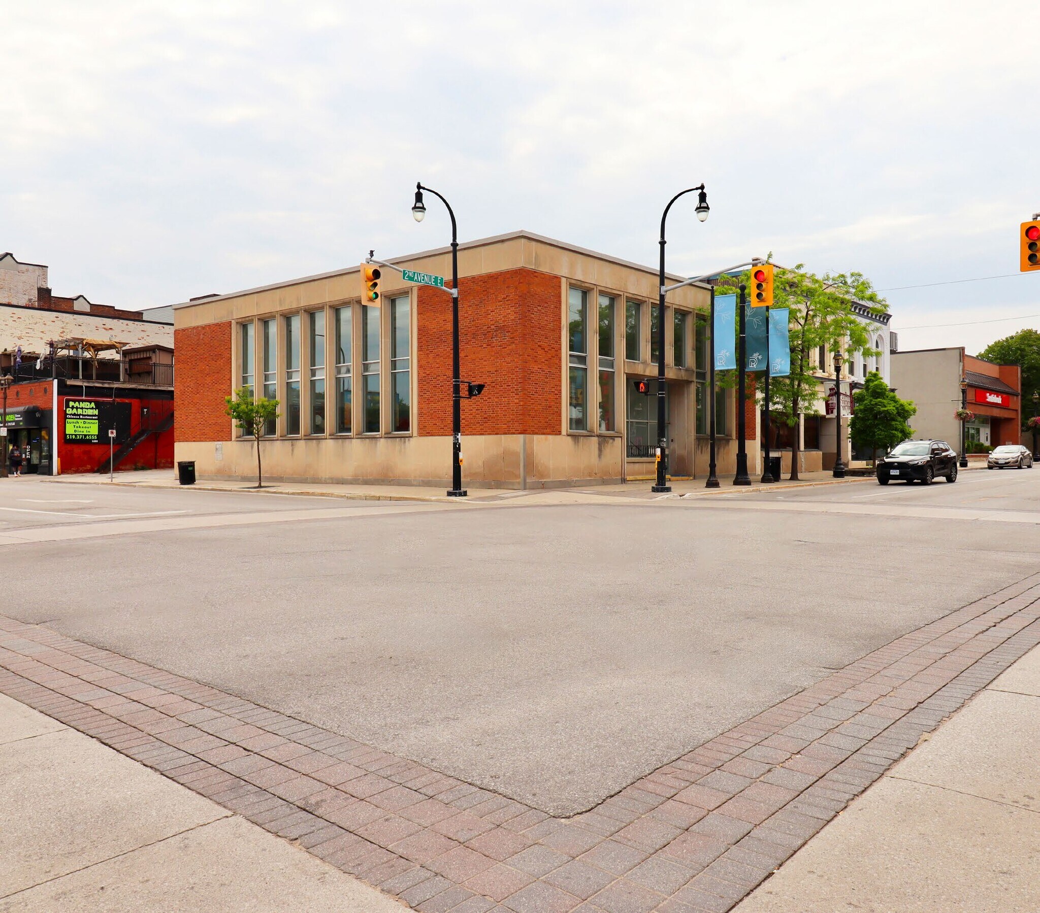 899 2nd Av E, Owen Sound, ON for Sale