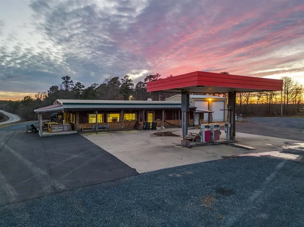 28 Indian Hwy 144, Broken Bow, OK for Sale