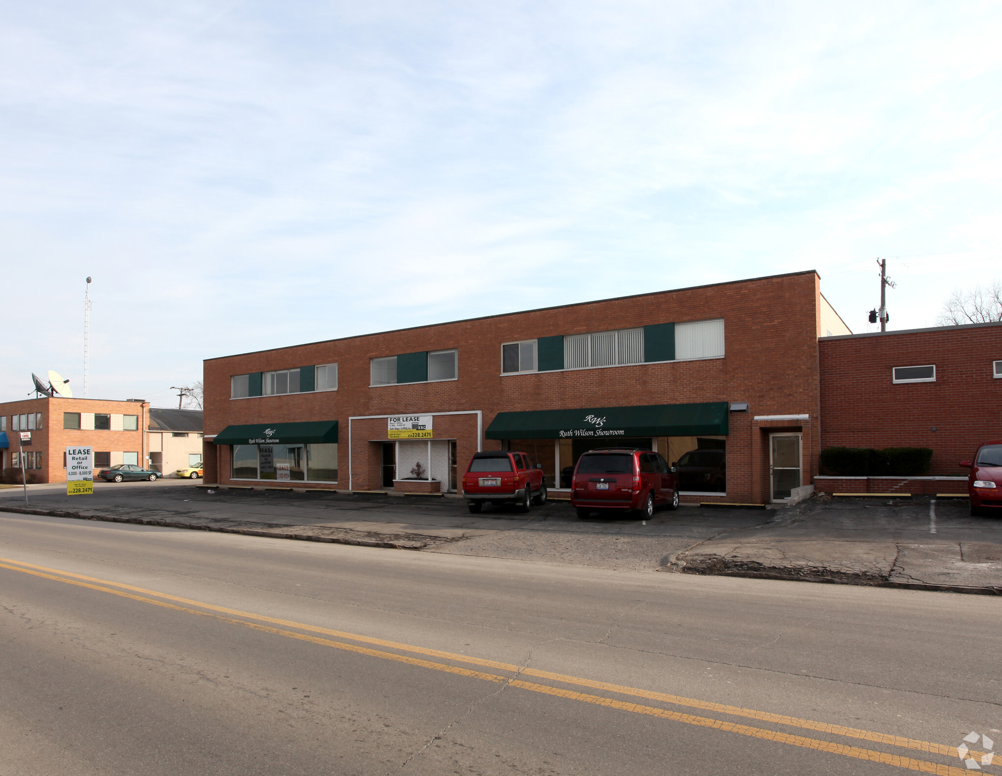 1033-1045 W 3rd Ave, Columbus, OH for Rent