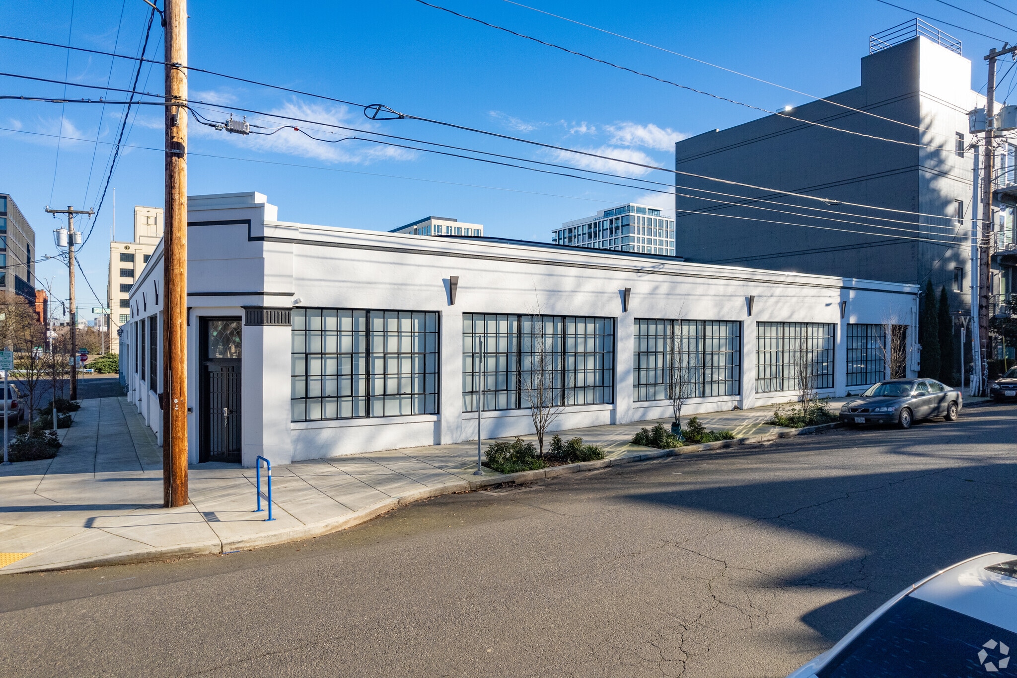 1640 NW Irving St, Portland, OR for Sale