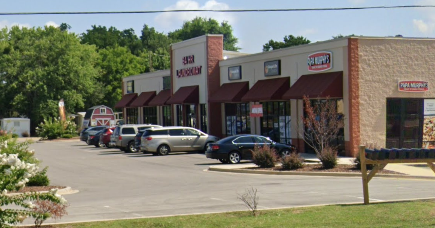 11823 Memorial Pky, Huntsville, AL for Rent