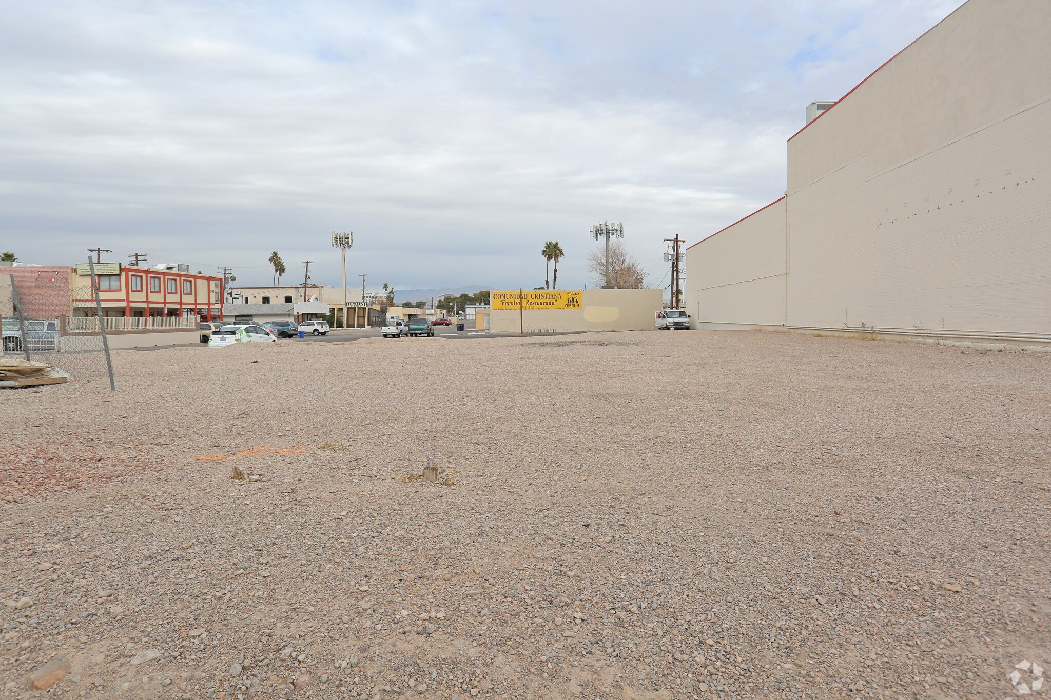 946 E Sahara Ave, Las Vegas, NV for Rent