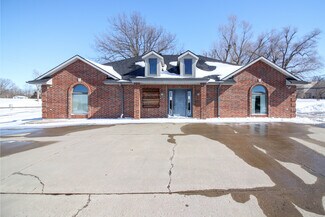 204 N Adams Ave  