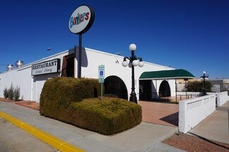 810 N Navajo Dr  