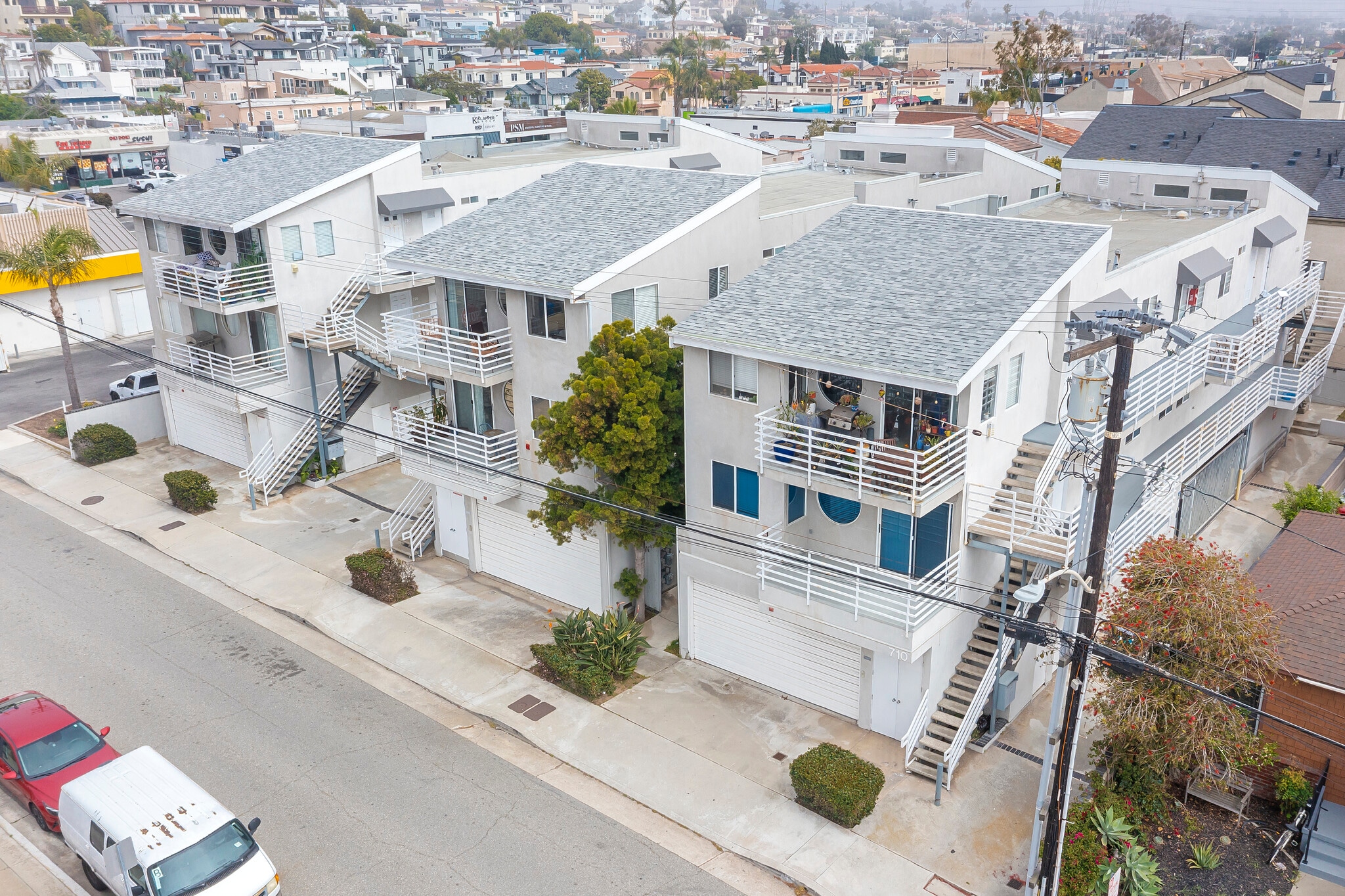 718 5th St, Hermosa Beach, CA for Sale