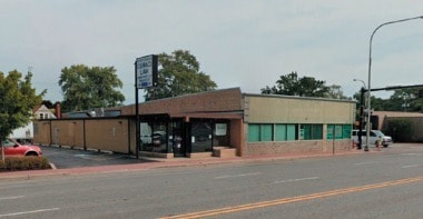 3632 W 95th St, Evergreen Park, IL for Rent