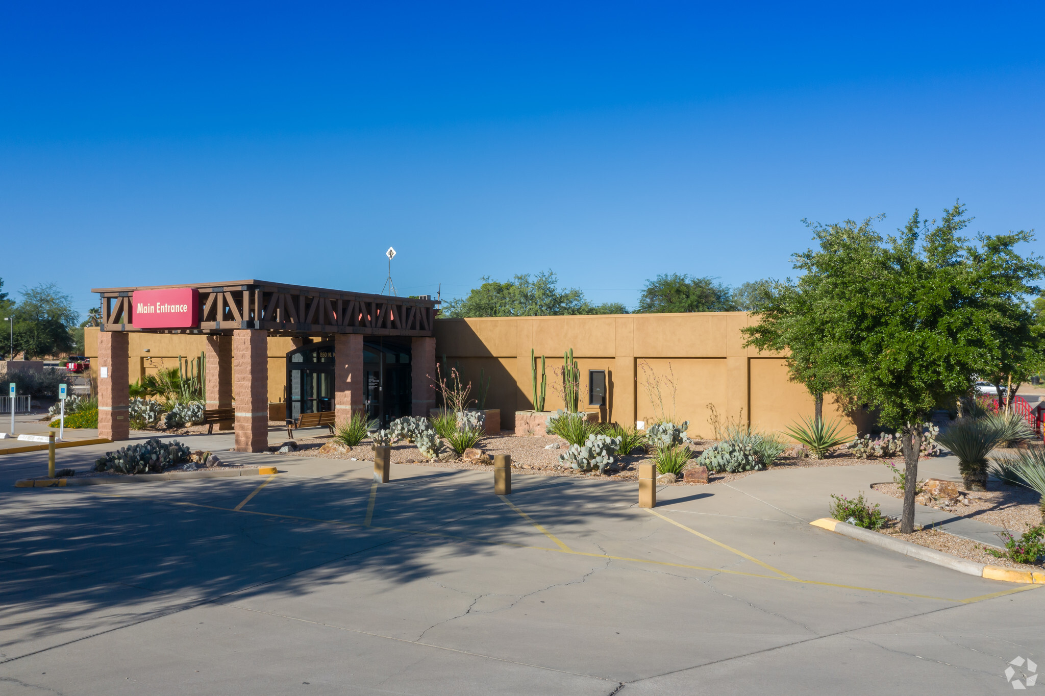 850 N Kolb Rd, Tucson, AZ for Rent