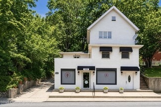 Staten Island, NY Freestanding - 1299 Richmond Rd
