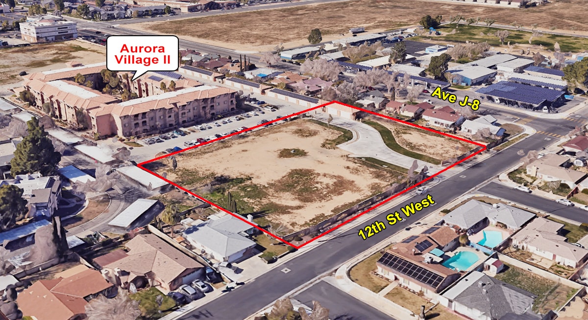 43947 12th St W, Lancaster, CA for Sale