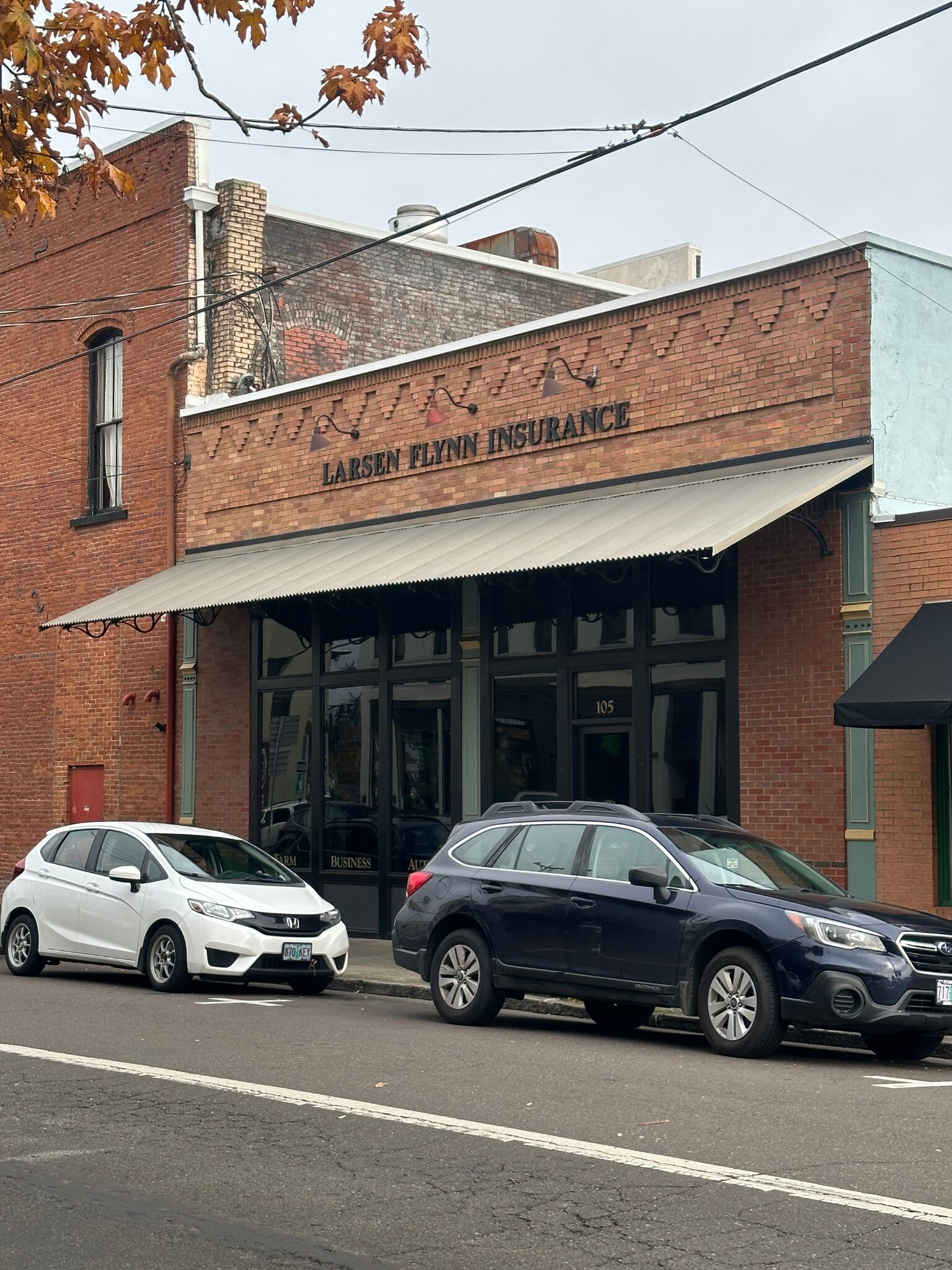 103-105 S Water St, Silverton, OR for Sale