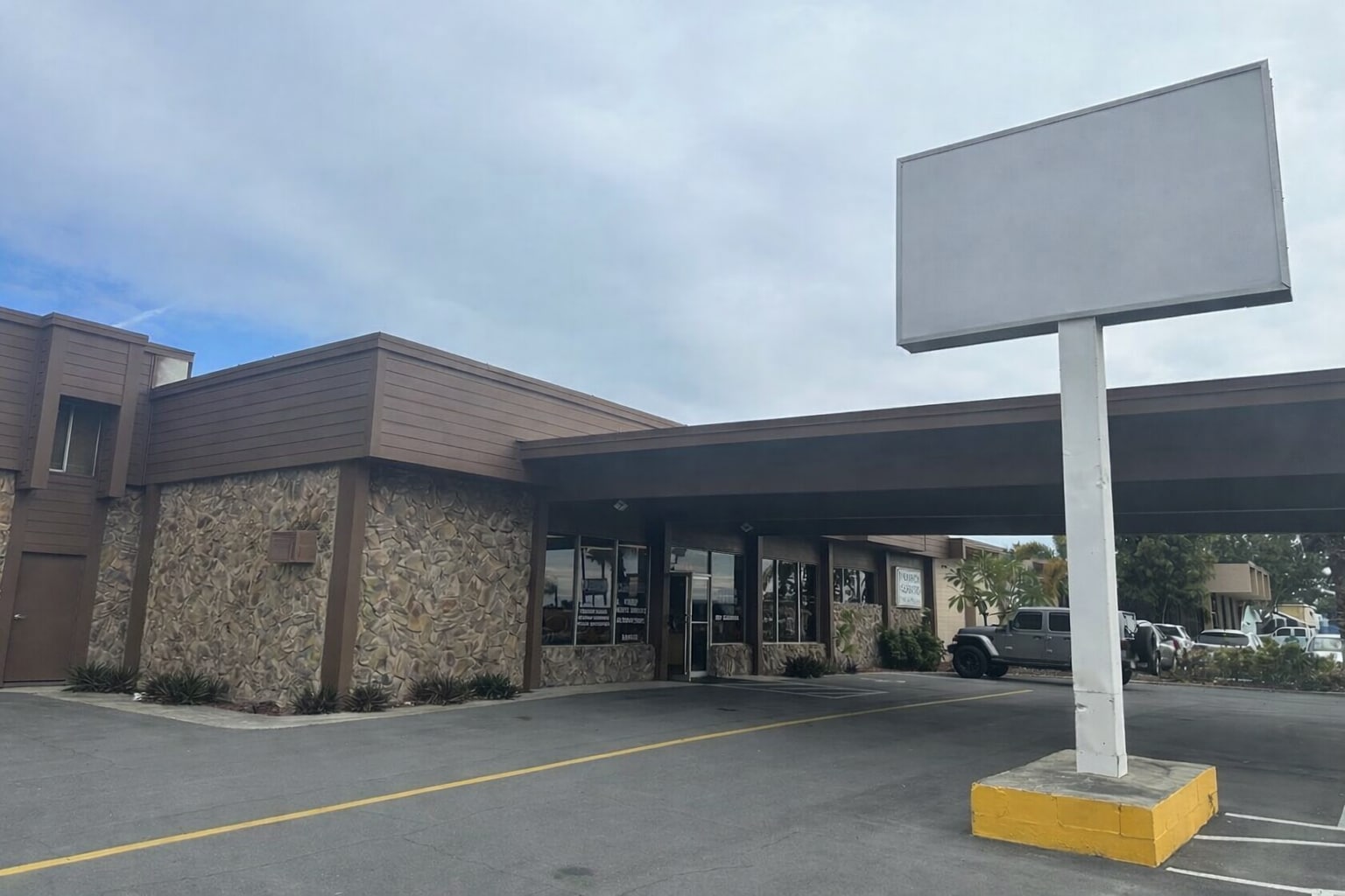 1152 Court St, Clearwater, FL for Sale