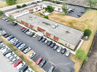 North Aurora, IL Office - 355 Smoke Tree Plaza Dr