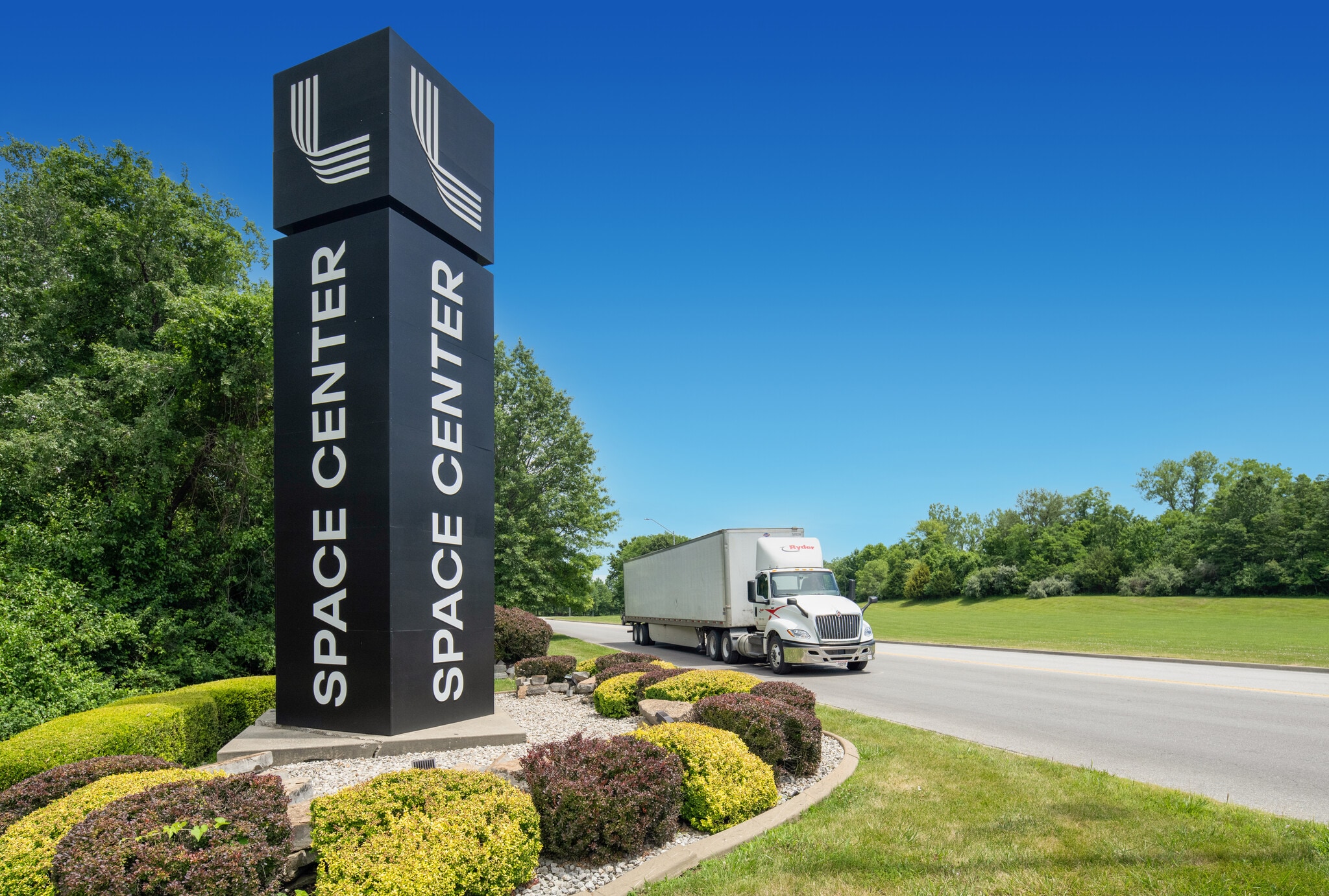 1500 Geospace Dr, Independence, MO for Rent