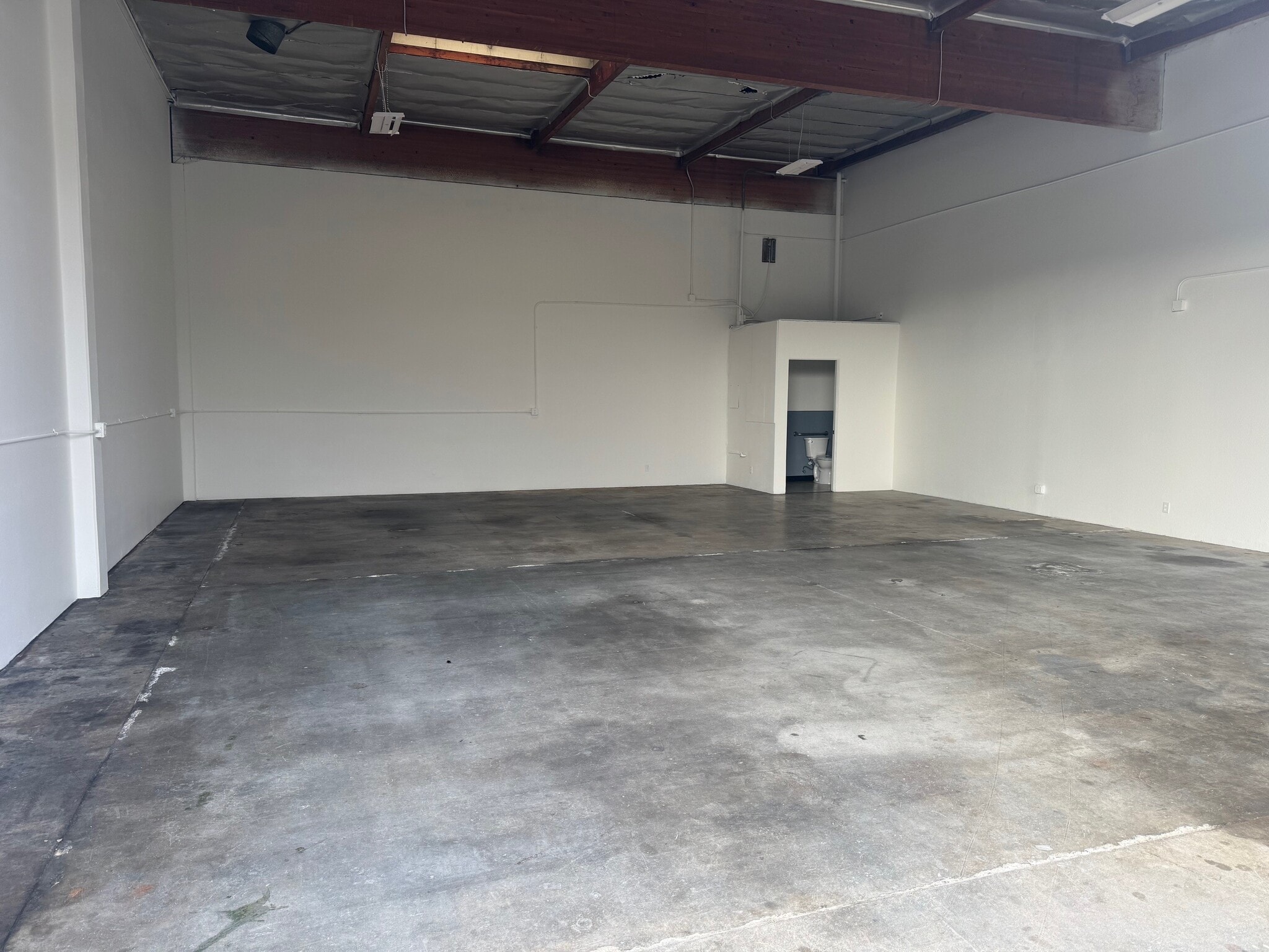 16372 Construction Cir E, Irvine, CA for Rent