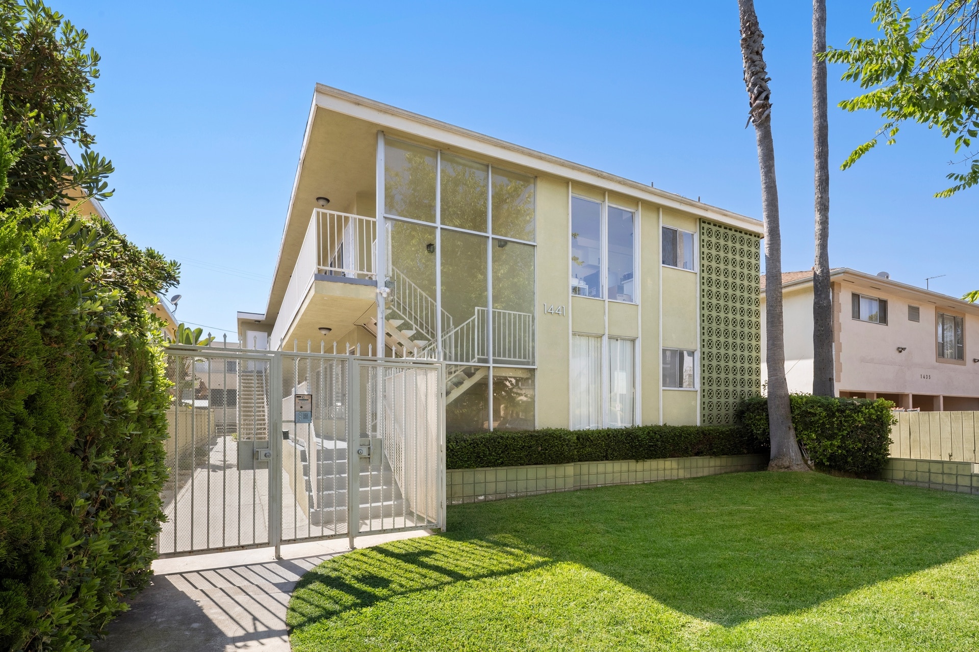 1441 S Hayworth Ave, Los Angeles, CA for Sale