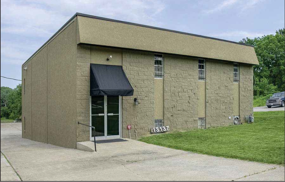 13137 Wornall Rd, Kansas City, MO for Sale