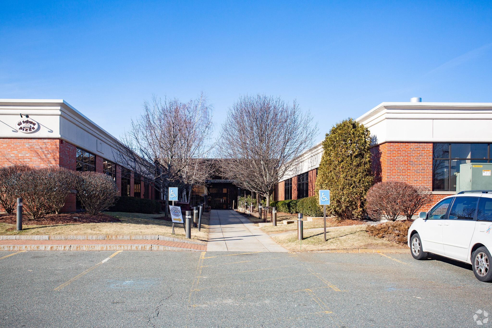 213 Burlington Rd, Bedford, MA for Rent