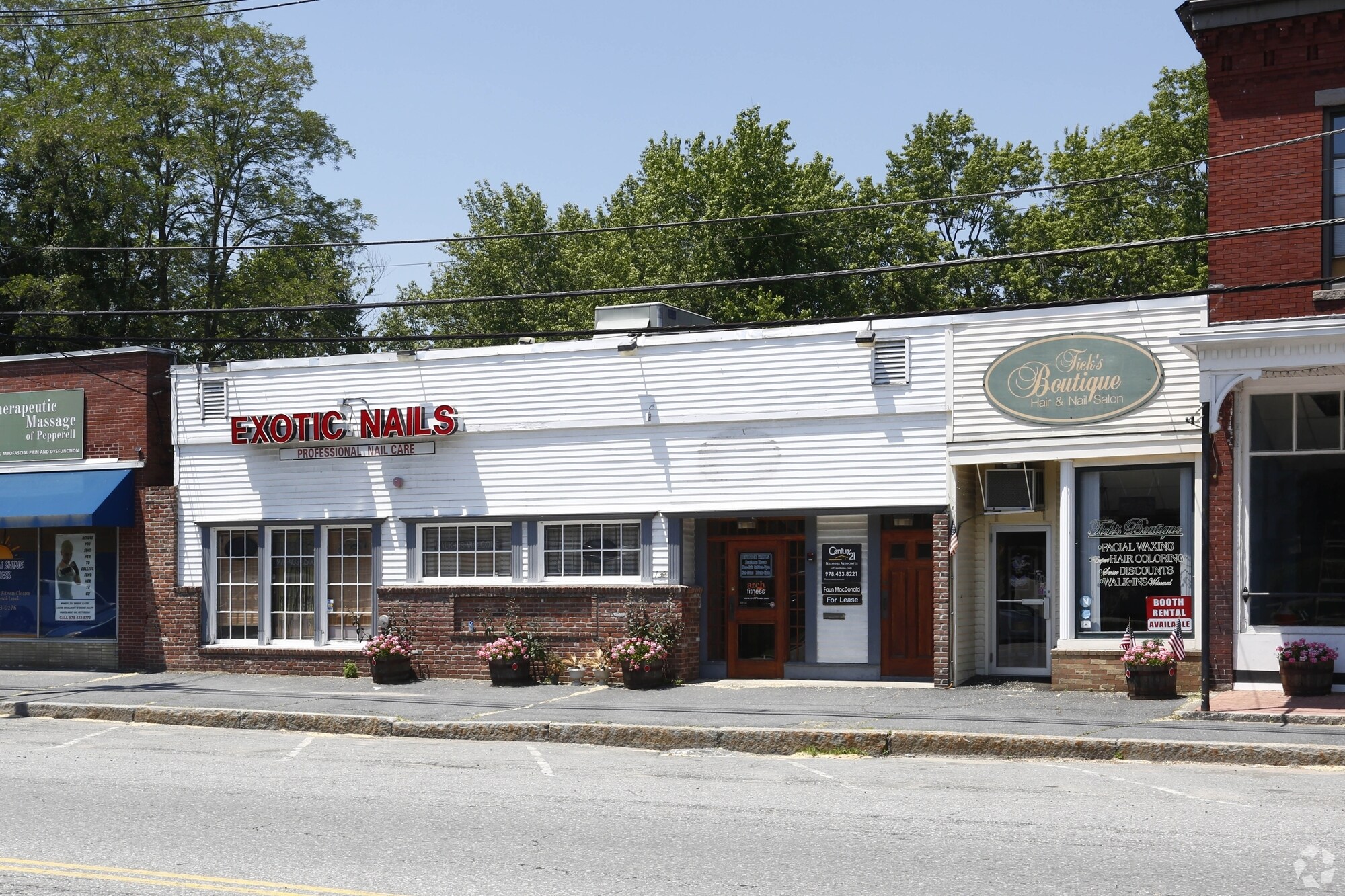 152 Main St, Pepperell, MA for Rent