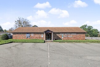 Spring Lake, NC Bank - 219 N Main St