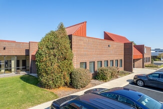 Lombard, IL Office/Retail - 300-350 E 22nd St
