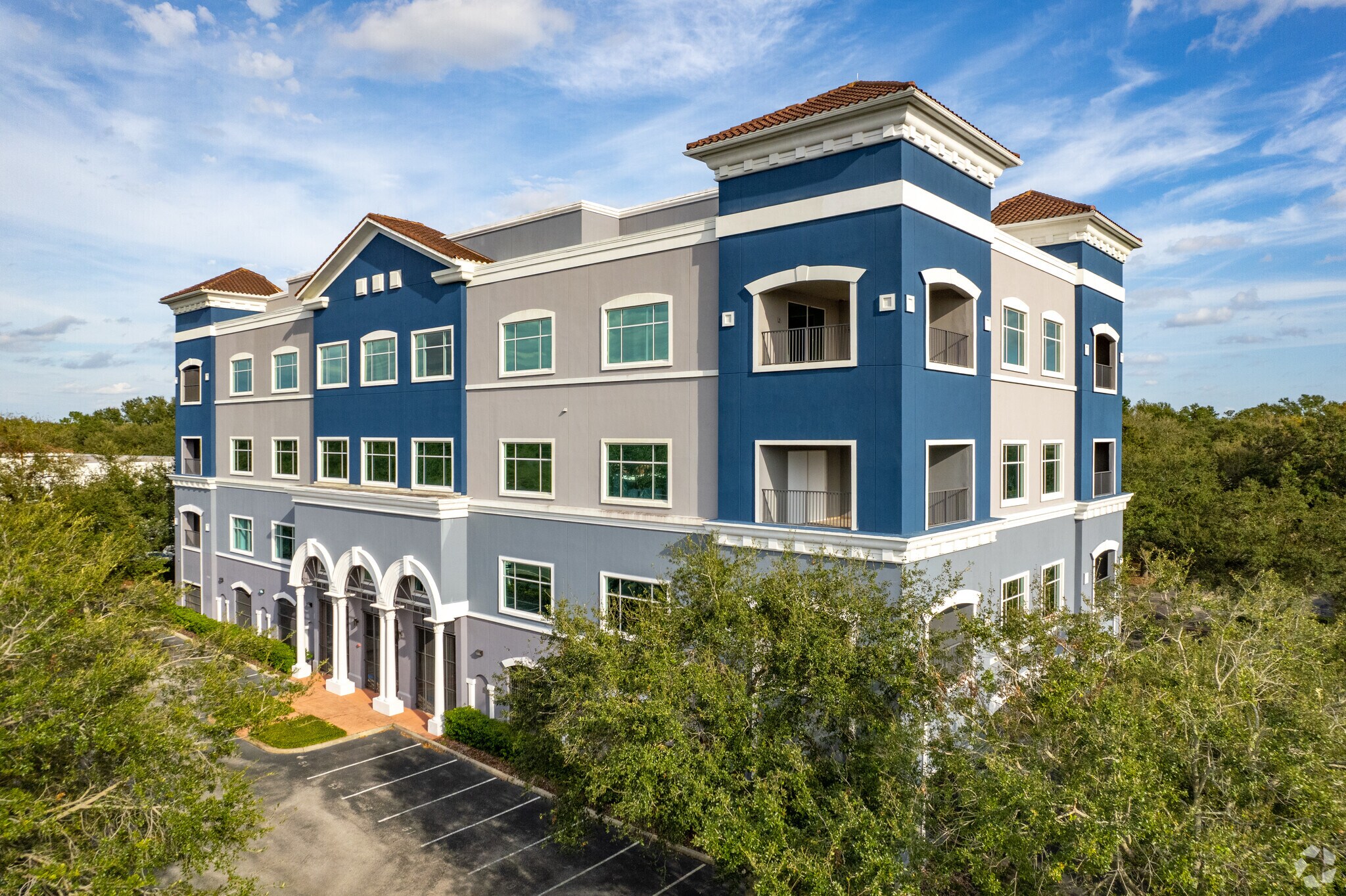 1743 Park Center Dr, Orlando, FL for Sale