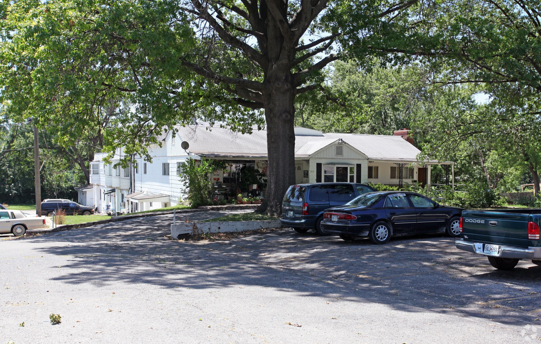 28072815 Merriam Ln Kansas City, KS 66106 MultiFamily Property for