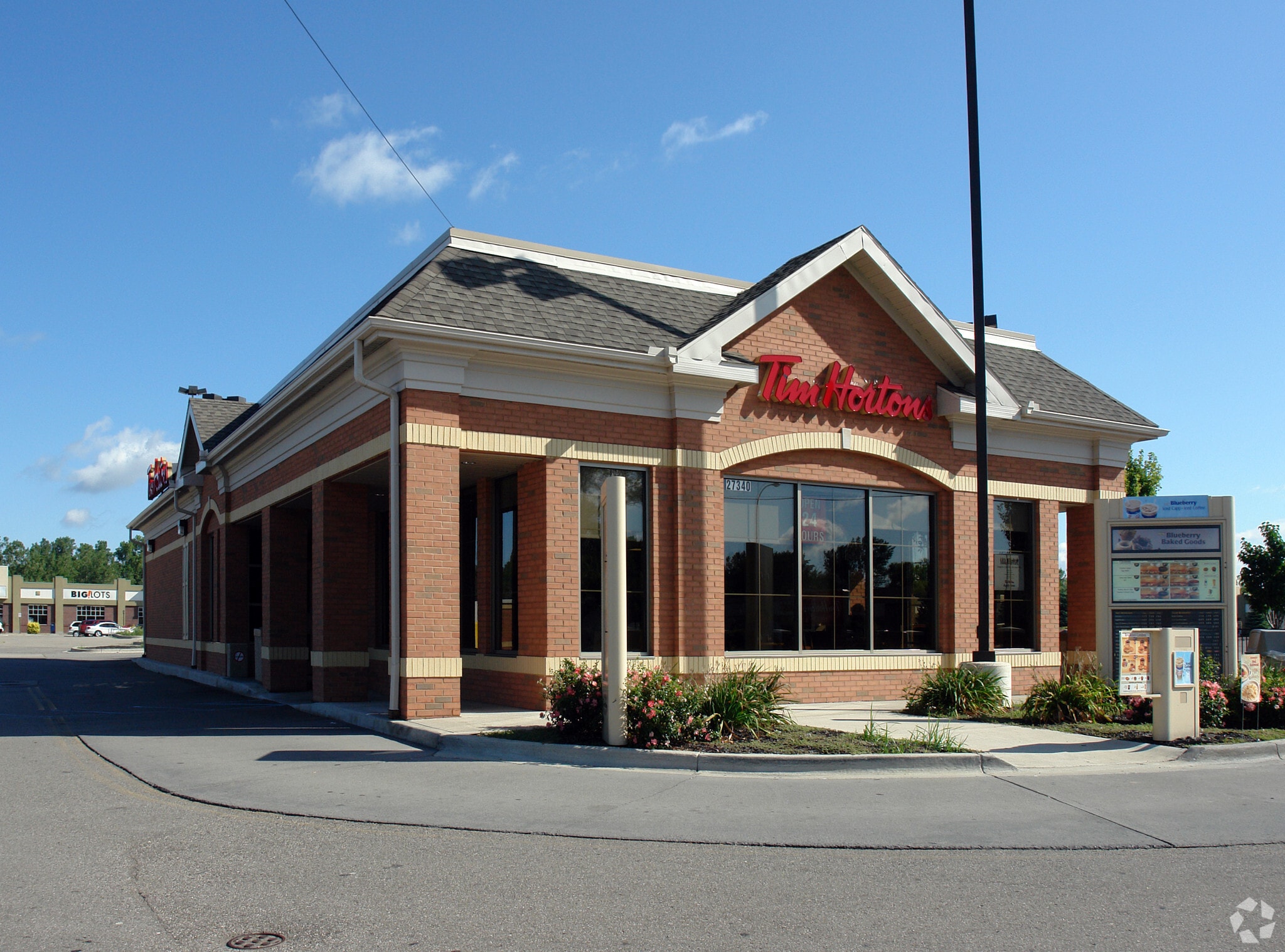 27340 Eureka Rd, Taylor, MI for Sale