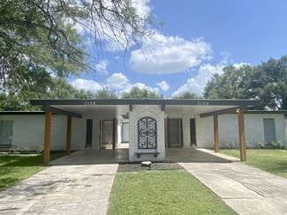 San Antonio, TX Multi-Family - 7128 Larksong St