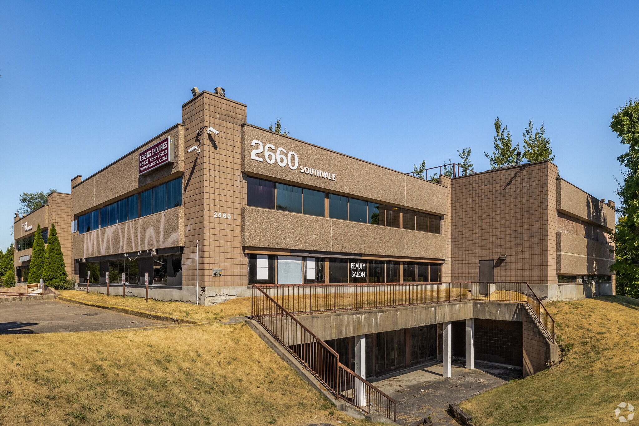 2660 Southvale Cres, Ottawa, ON for Rent
