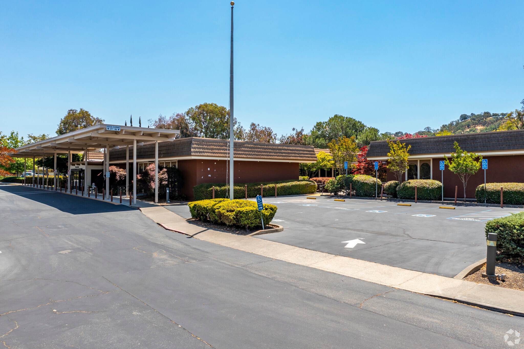 1220 Rossmoor Pky, Walnut Creek, CA for Sale